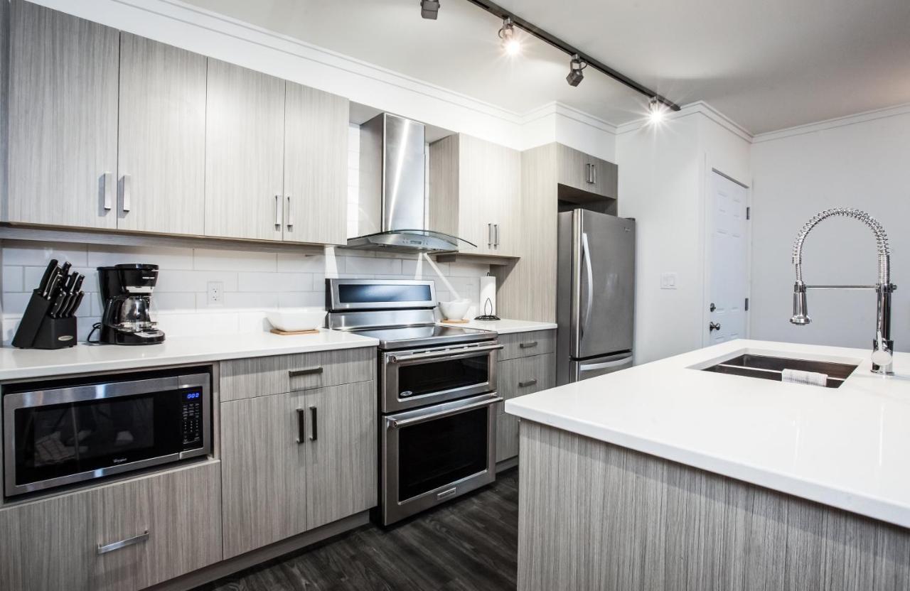 Novlan Suite By Revelstoke Vacations المظهر الخارجي الصورة
